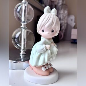 Precious Moments Special Edition Figurine “Who’s Gonna Fill Your Shoes”
